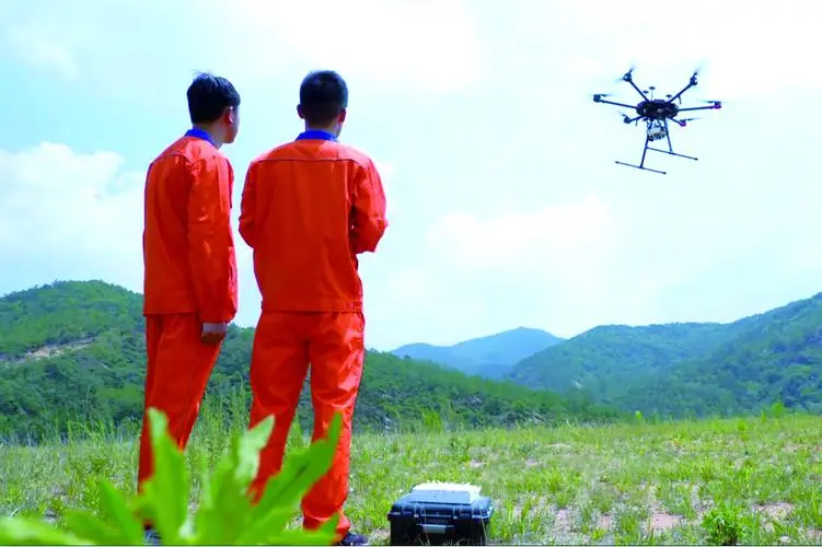 宝兴无人机倾斜摄影巡检拍摄